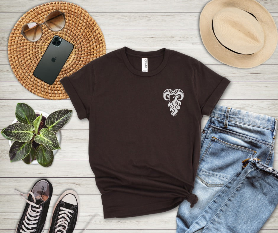 Minimalist Aries Ram Head design Unisex Tee
